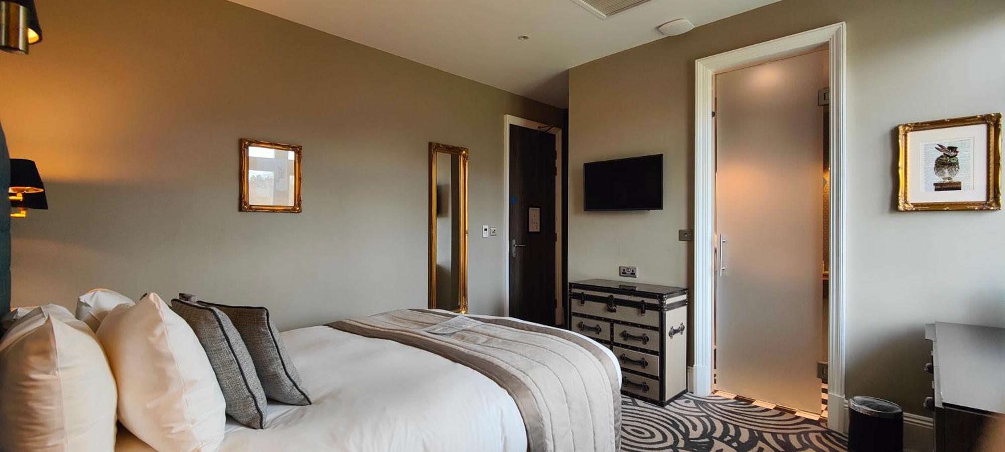 Oddfellows On The Park Чедл Номер фото A room at the hotel
